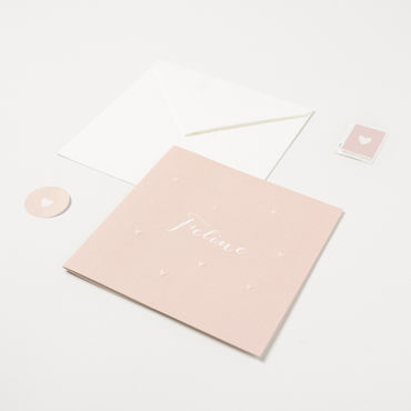 Lief geboortekaartje met hartjespreeg