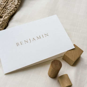 Minimalistisch geboortekaartje jongen | bling goud