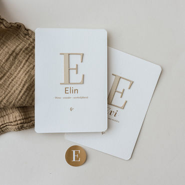 Geboortekaartje Elin | houten letter | honing | uniek