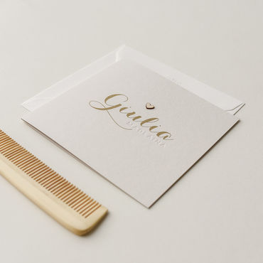 Geboortekaartje Giulia | bling goud | liefroze | letterpers