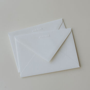 Envelop | structuur wit | rechthoek | 11 x 15,6 cm | studiokuuk
