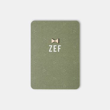 Stoer geboortekaartje jongen met stippels | houten strik | voorkant