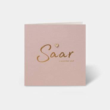 Speciaal geboortekaartje met roséfolie mat en houten mini-hartje | voorkant