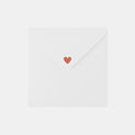 Speciale envelop bij geboortekaartje | hart | roestrood