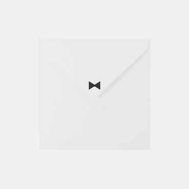 Speciale envelop bij geboortekaartje | strik | zwart